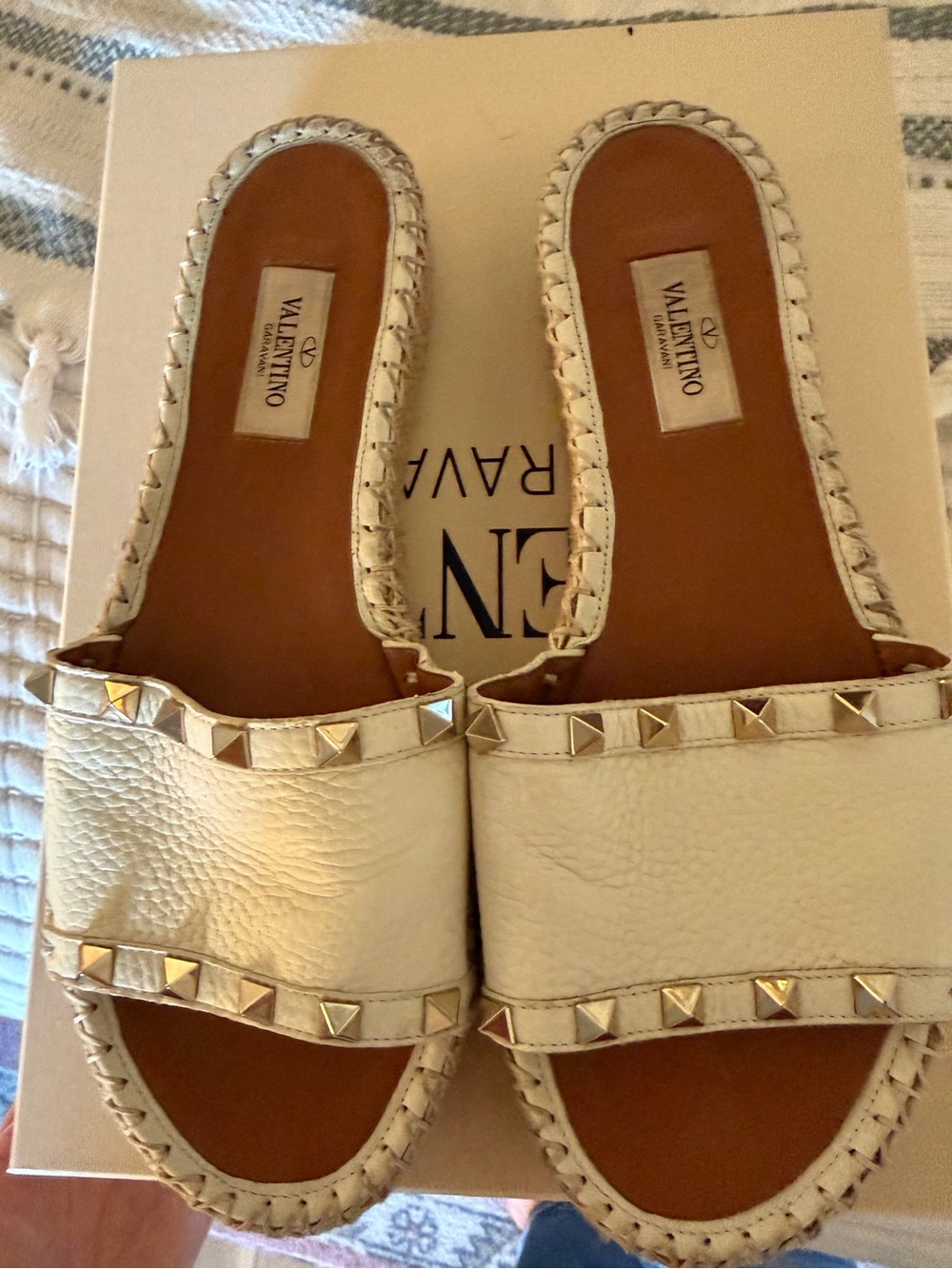 Valentino Garavani Cream Leather Rockstud Braided Slide Mules